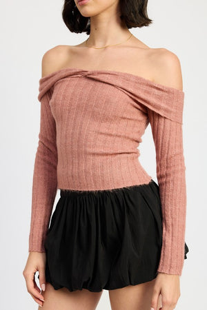 OFF SHOULDER SWEATER TOP