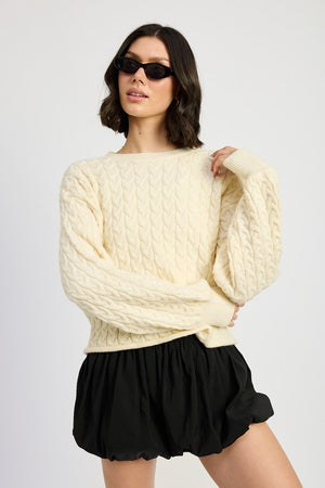 CABLE KNIT CROPPED SWEATER