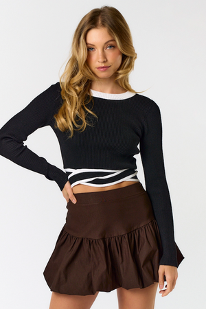 Cropped Contrast Sweater Top - Black/White